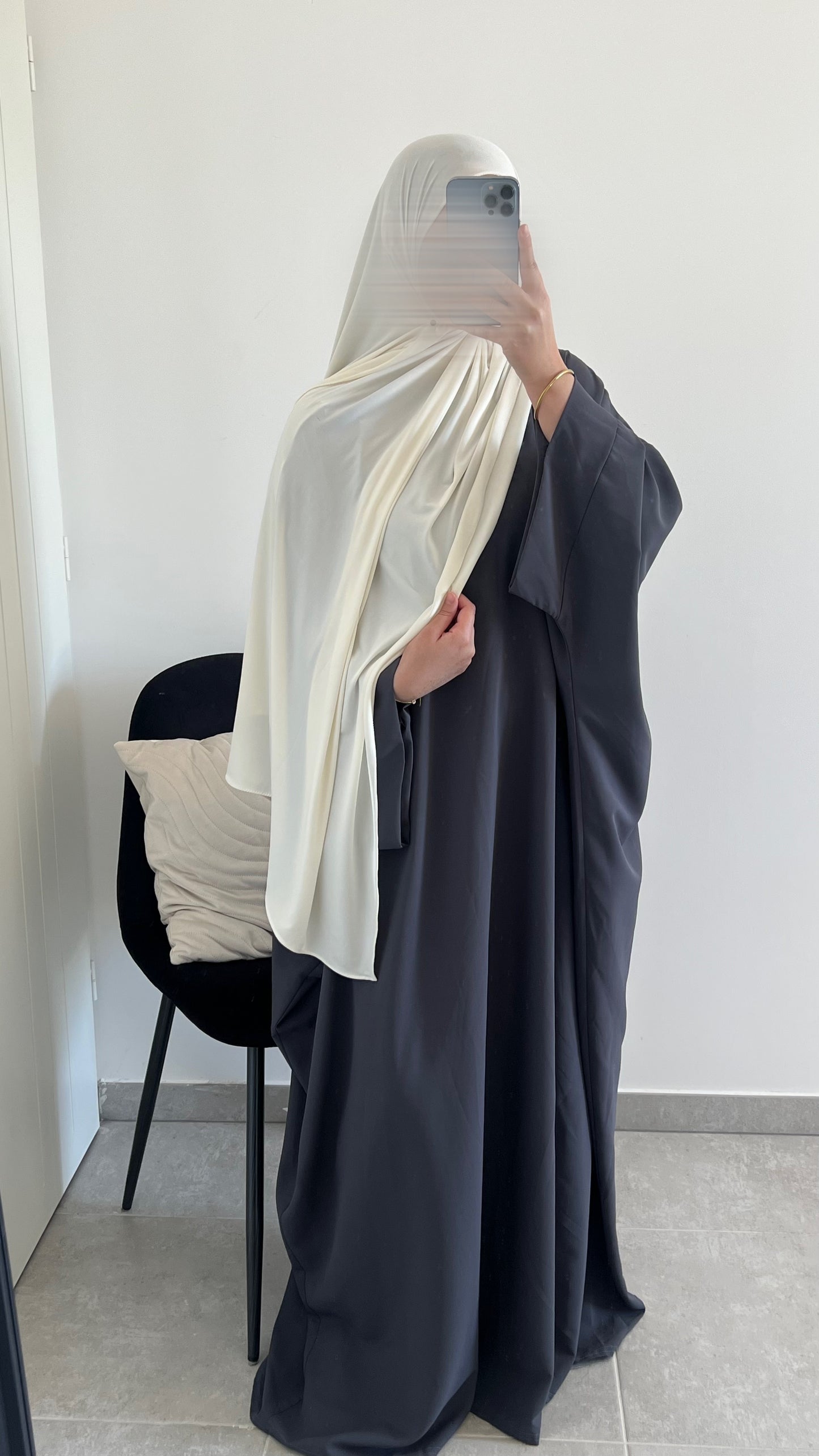 Abaya saoudienne gris foncé